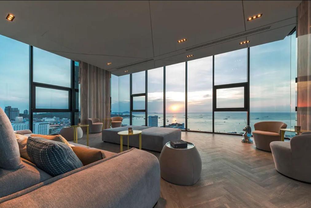 Central Pattaya - Sea View Large Balcony Condo With Infinity Pool Eksteriør billede