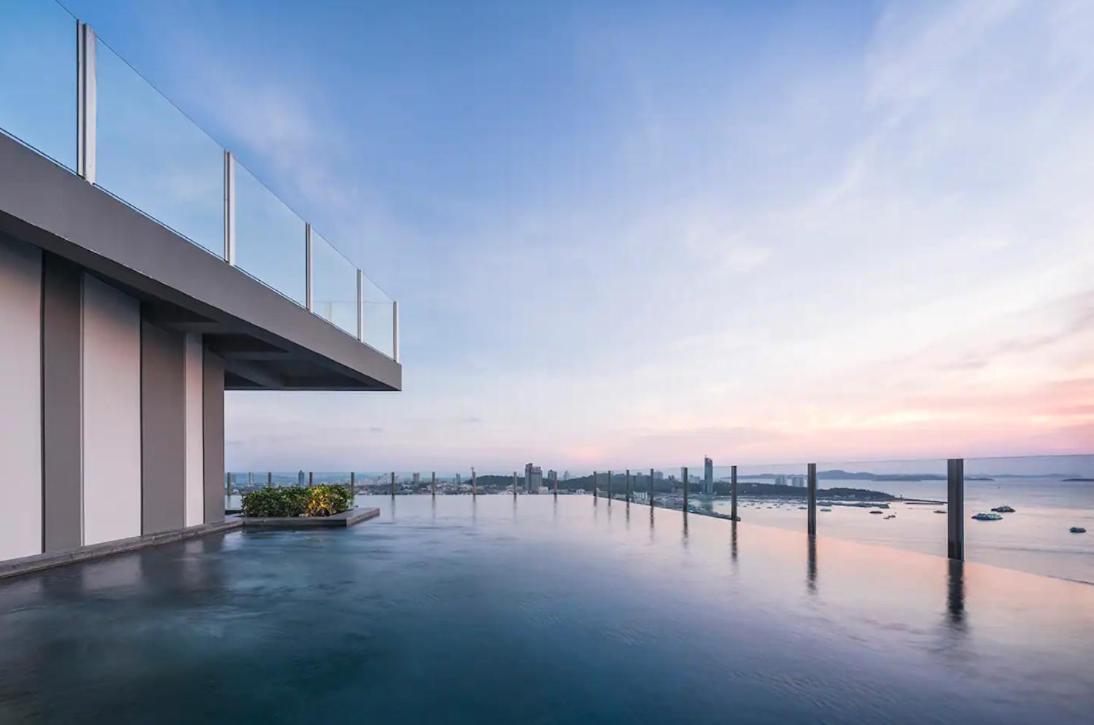 Central Pattaya - Sea View Large Balcony Condo With Infinity Pool Eksteriør billede