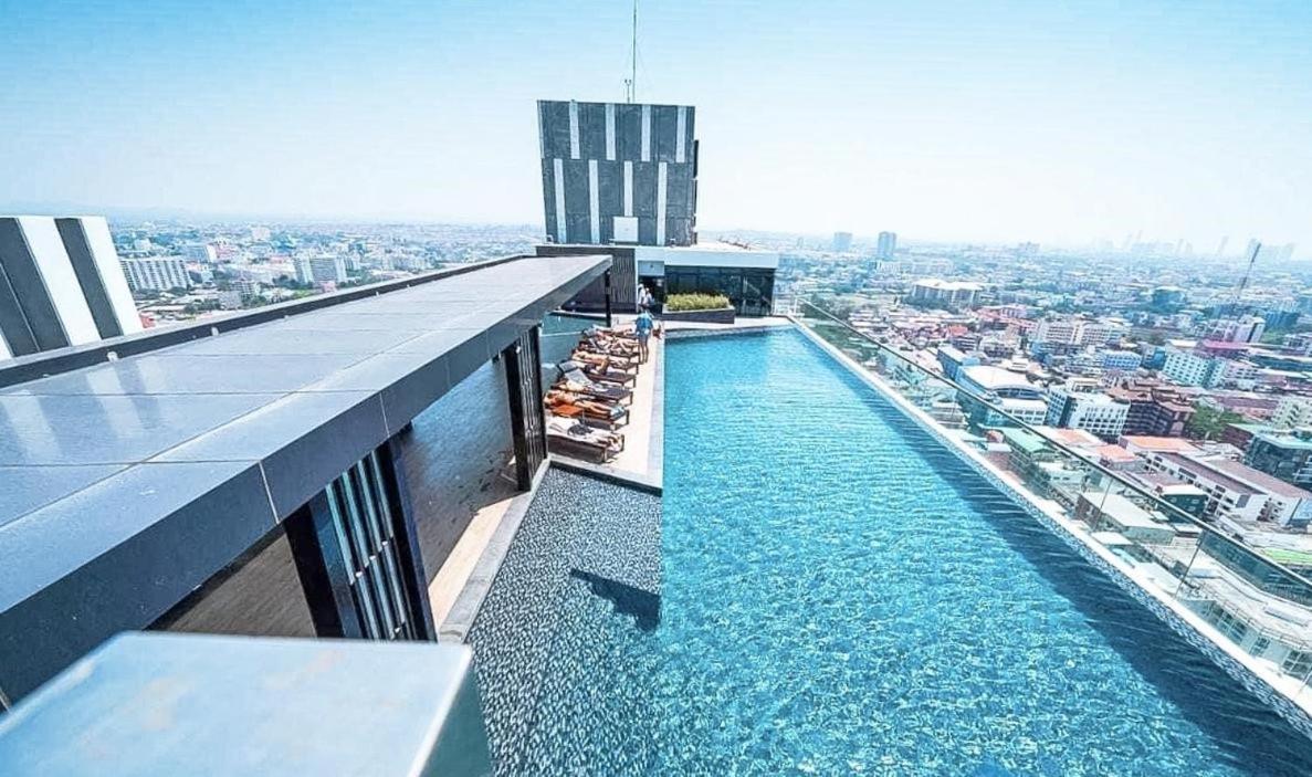 Central Pattaya - Sea View Large Balcony Condo With Infinity Pool Eksteriør billede